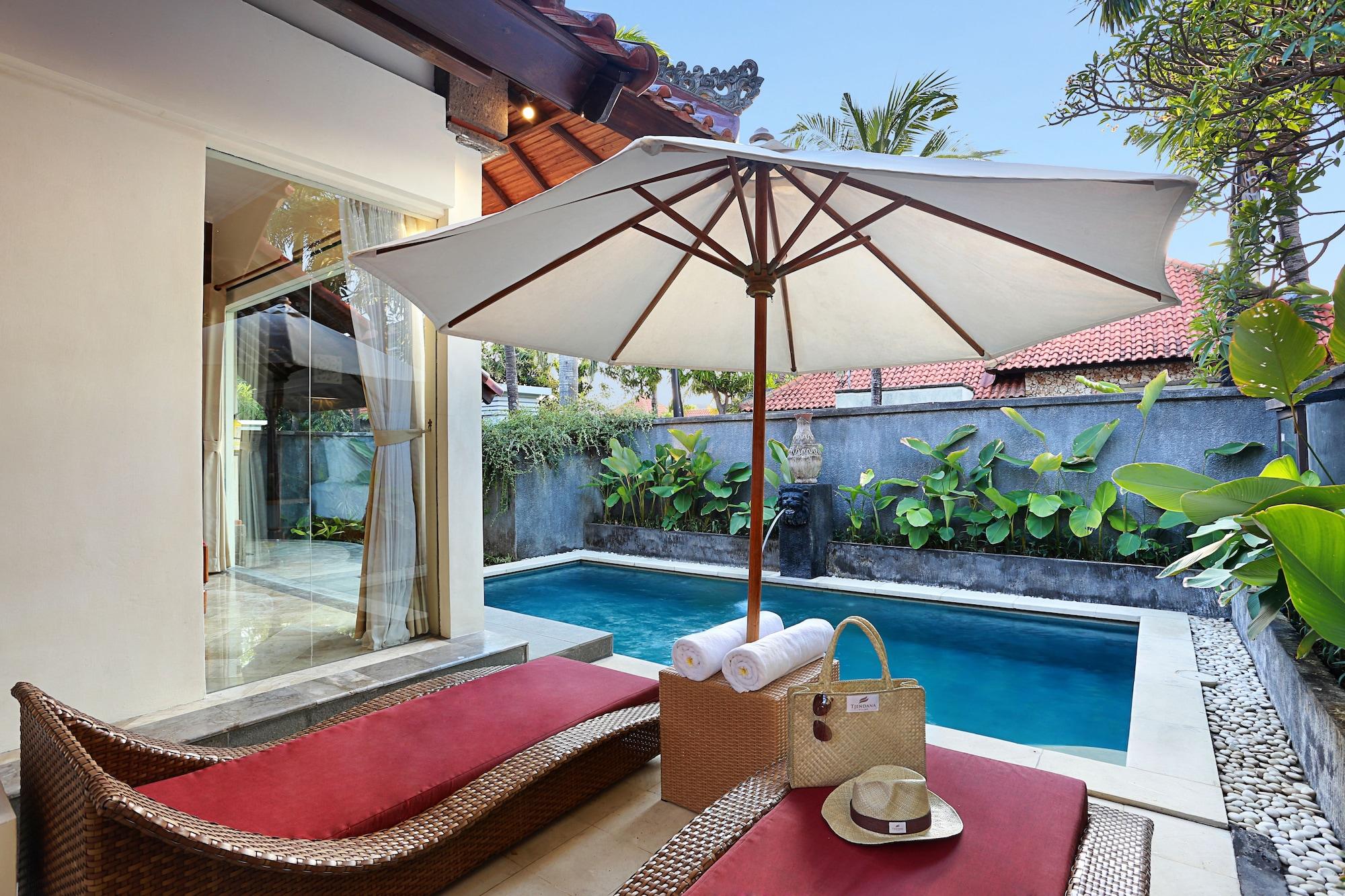 The Club Villas Seminyak Exterior photo