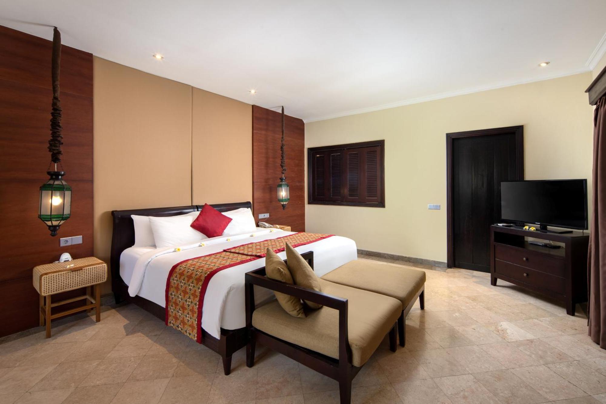 The Club Villas Seminyak Exterior photo
