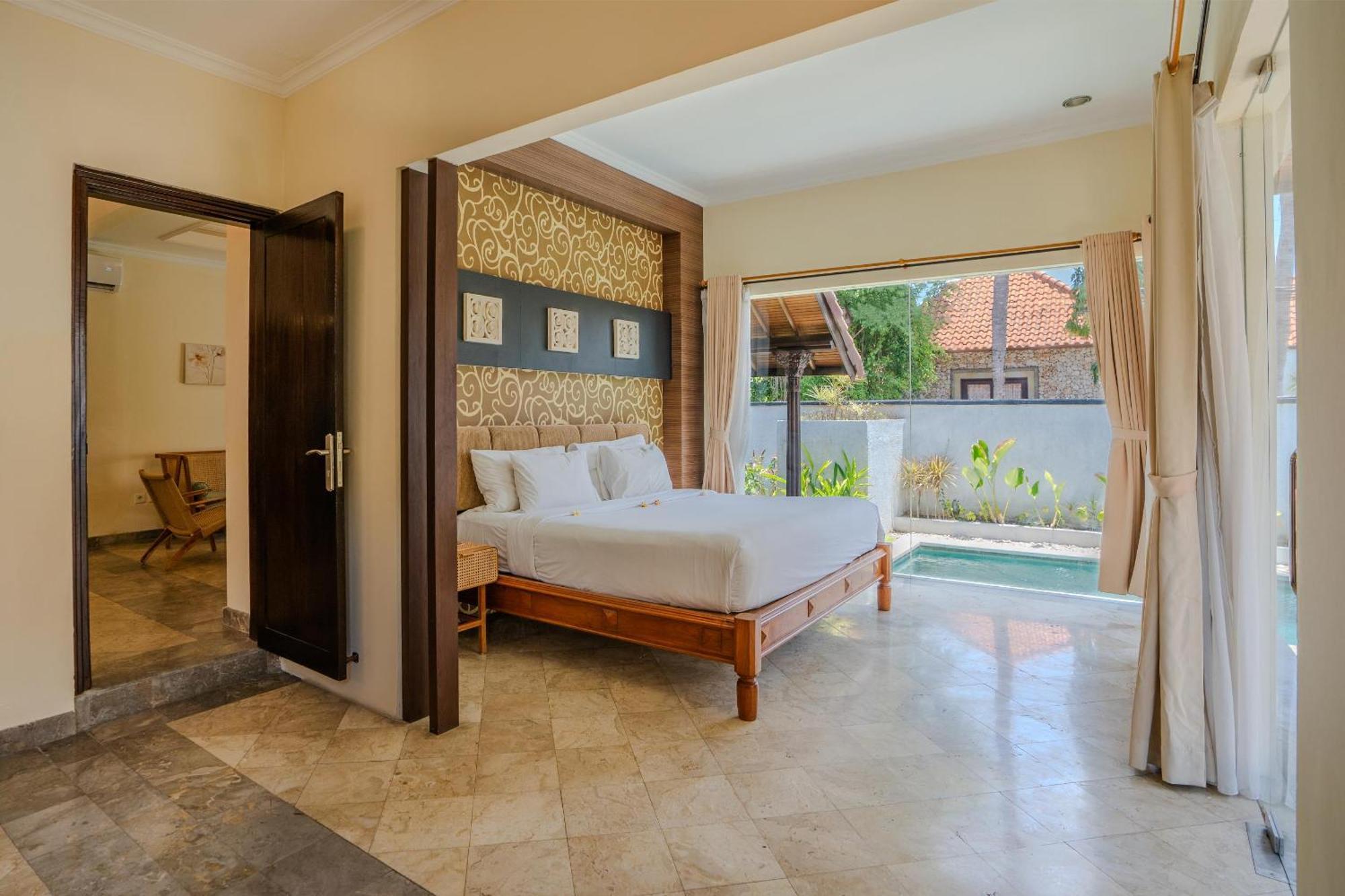 The Club Villas Seminyak Exterior photo